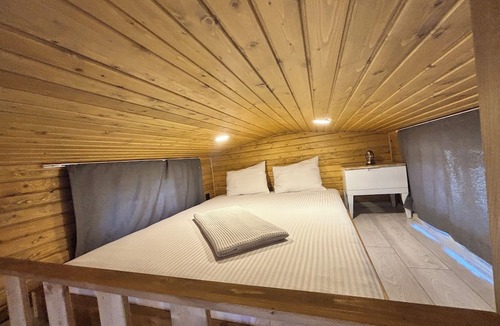 Ezine Bed & Breakfast | Herrera Otel & Tiny Houses
