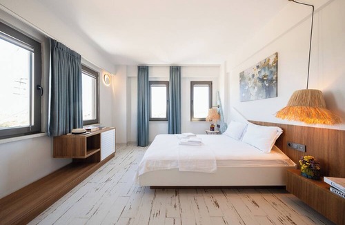 Bozcaada Hotel | DIONE BOZCAADA