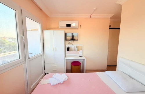Gumuldur Hotel | Mandarin Beach Hotel ve Restaurant