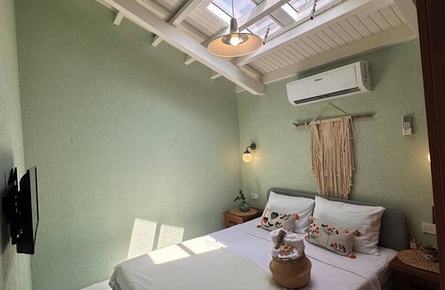 Ayvalik City Center House | Hanole Macaron Guest House