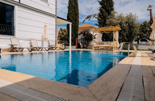 Akbuk Bed & Breakfast | LUVA BUTİK OTEL
