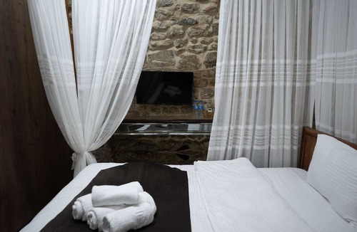 Eyyubiye Hotel | Taştepeler Konak