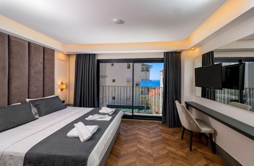 Kas Hotel | Brow City Kaş