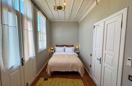 Ayvalik Hotel | Yund 1922