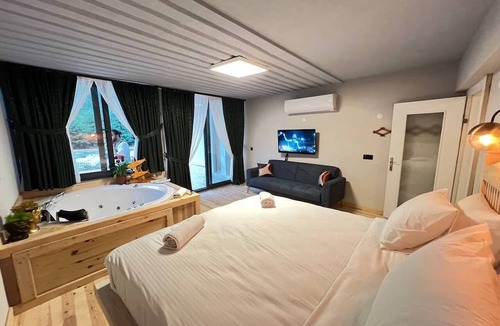 Ardesen Hotel | Ayder River Bungalov