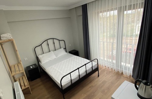 Ezine Hotel | Rose Otel