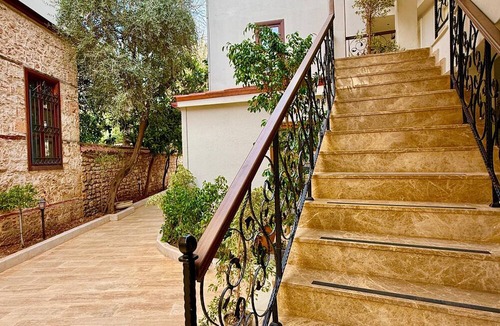 Kaleici Hotel | Adria Inn