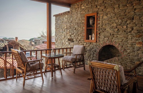 Birgi House | FLORA BİRGİ TAŞ KONAK