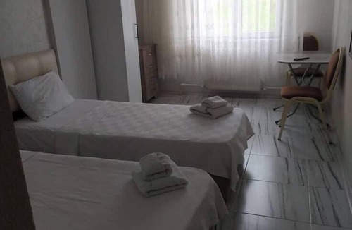Sindirgi Hotel | Sanita Kaplıca Otel