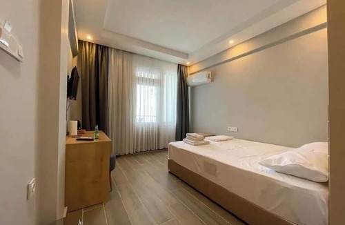 Cinarcik Hotel | Kılıçarslan Otel