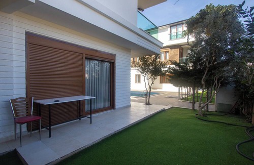 Lara Hotel | Lara Breeze Homes