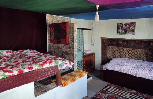DogubeyazIt House | Dede Sebo Camping