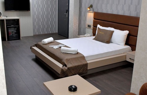Bayraklı Hotel | Modda Hotel