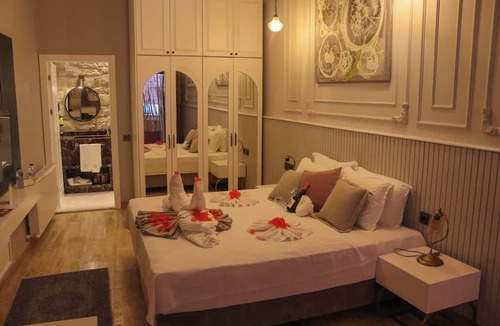 Urla Hotel | Atrium Suites