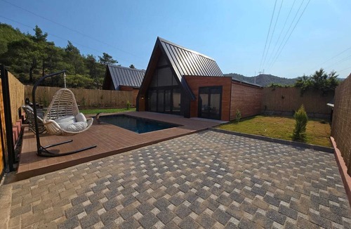 Marmaris Ski Chalet | Rest Bungalow