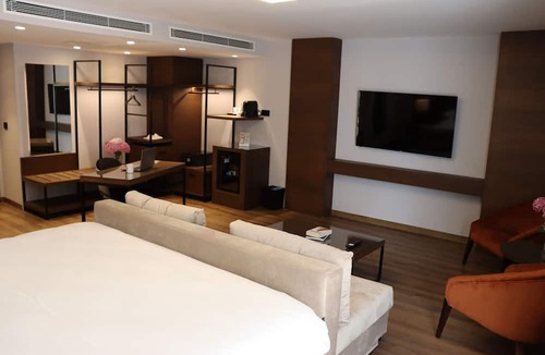 Osmanbey Hotel | Riva Hotel Nisantasi & Spa