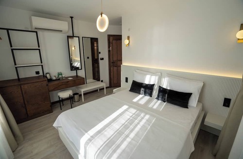 Ayvalik City Center Hotel | Lina Guest House