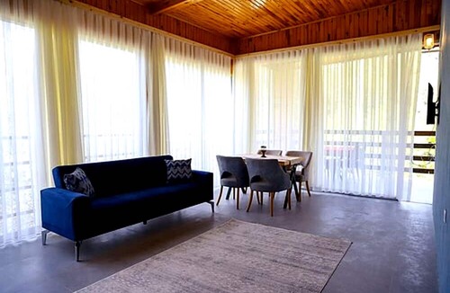 Ulupinar Hotel | Waterfall Heaven House