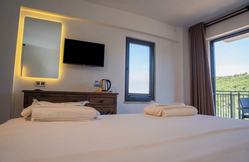 Gokceada Hotel | Aris Guest House