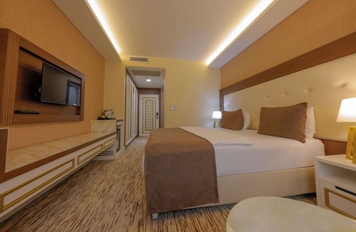 Tusba Hotel | VERA VISTA HOTEL