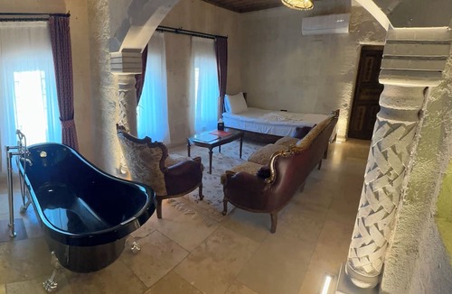 Goreme Hotel | Hira Cave Hotel