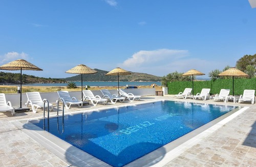 Ayvalik Hotel | Beyaz Konak Otel