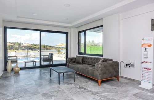 Ayvalik Hotel | Beyaz Konak Otel