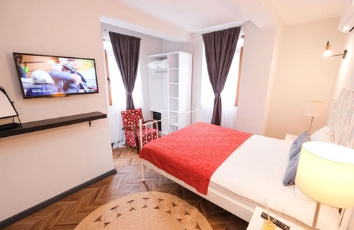 Yesiluzumlu Hotel | La Vera