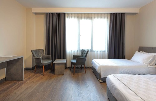 Gumusyaka Hotel | Grand Royal Hotel