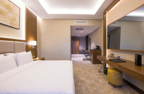 Yalova Hotel | Crowne Plaza Yalova by IHG