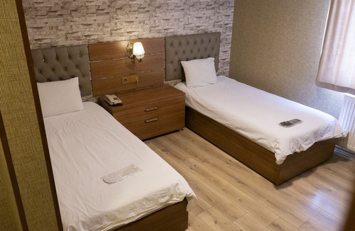 Pendik Hotel | ERS LİFE AİRPORT HOTEL