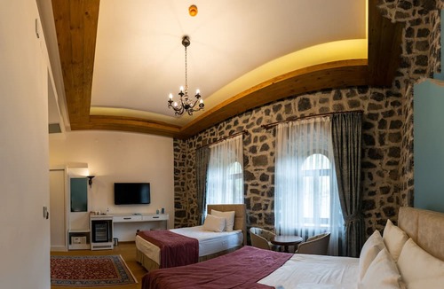 Kars Hotel | VE HOTELS KARS BEYLERBEYİ SARAYI