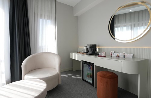 Yenisehir Hotel | Cartier Luxury Otel