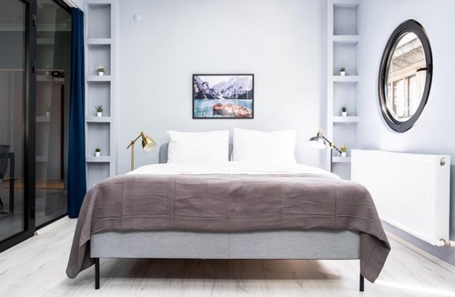 Goztepe Apartment | Charming Flat Near Bagdat Street in Kadikoy