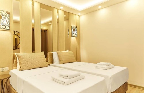 Iskenderpasa Apartment | Your home in İstanbul. Just 60 meters away from Historia Shopping Mall.