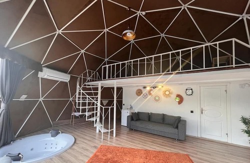 Yanik House | LAHZA SAPANCA