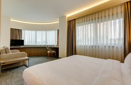 Icerenkoy Mahallesi Hotel | Plus Hotel Bostanci Atasehir