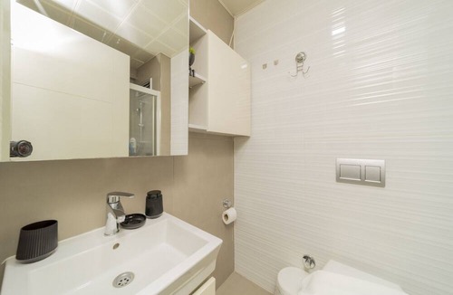Kepez Apartment | Residence w Shared Pool 3 min to Mall of Antalya