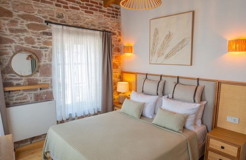 Ayvalik Hotel | Cundalis1893