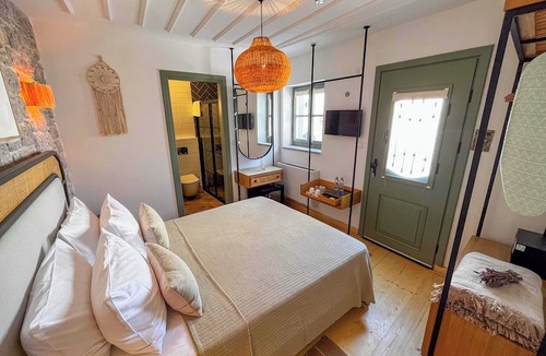 Ayvalik Hotel | Cundalis1893