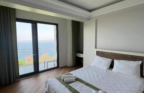 Guzelyali Bed & Breakfast | PAVLONYA GARDEN