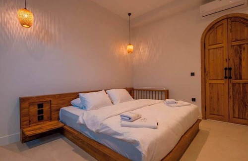 Yanik Villa | GİGİ VİLLAGE SAPANCA