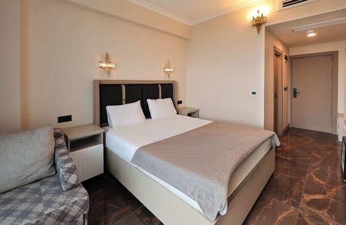 Burhaniye Hotel | Asil Luxury Boutique Hotel