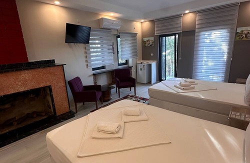 Ayvalik City Center Hotel | Lotus 4 Mevsim Otel