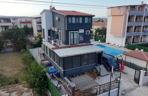 Ezine Bed & Breakfast | Bozgeyik Pansiyon