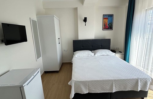Ezine Bed & Breakfast | SEVGİ HOTEL
