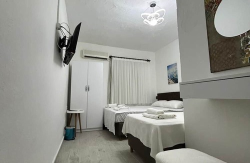 Behram House | Assos Elit Pansiyon