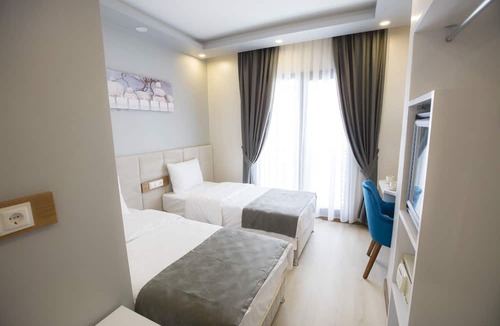 Kucukcekmece Hotel | Royal Inci Airport Hotel
