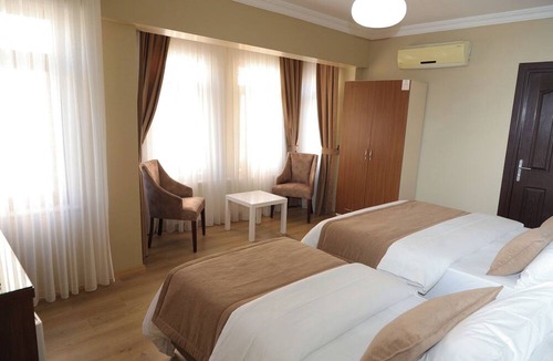 Kumkapi Hotel | Ramparts