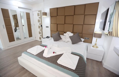 Antalya City Centre Hotel | Elips Royal Hotel & Spa
